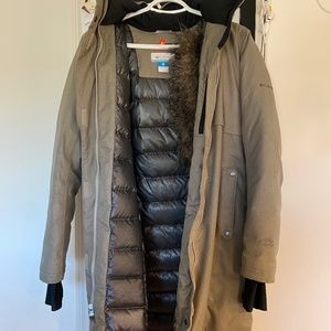 Columbia heattech snow jacket 🧥